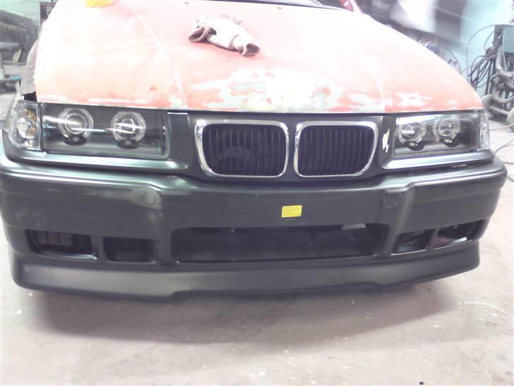 BMW 325I Old Edision (Byttet) billede 10