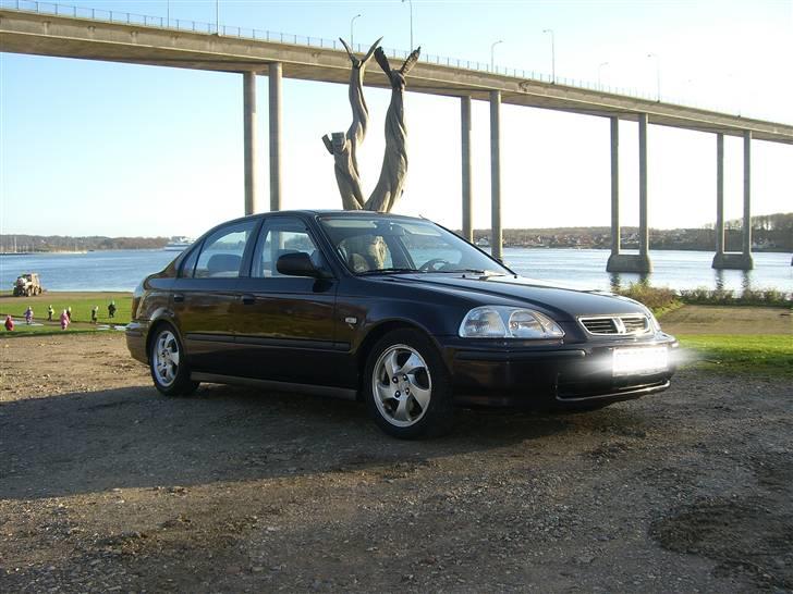 Honda Civic 1,5 VTEC solgt billede 2