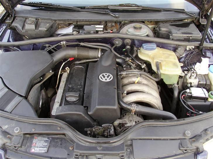 VW Passat 1,6 97ér Solgt billede 4