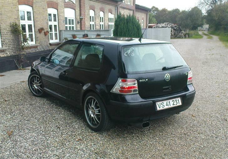 VW Golf 4 billede 3