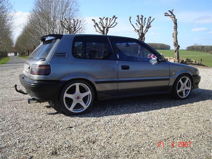 Toyota Corolla e9 billede 6