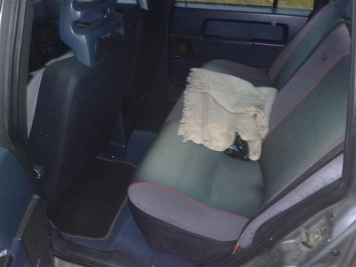 Volvo 740 Turbo Solgt og Savnet - Ja pænt er det bag i.  billede 10