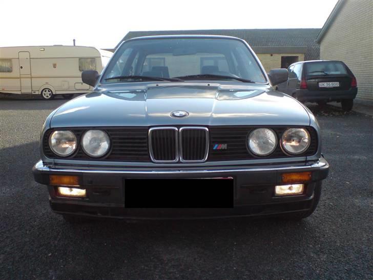 BMW E30 318i !!!solgt!!! billede 1