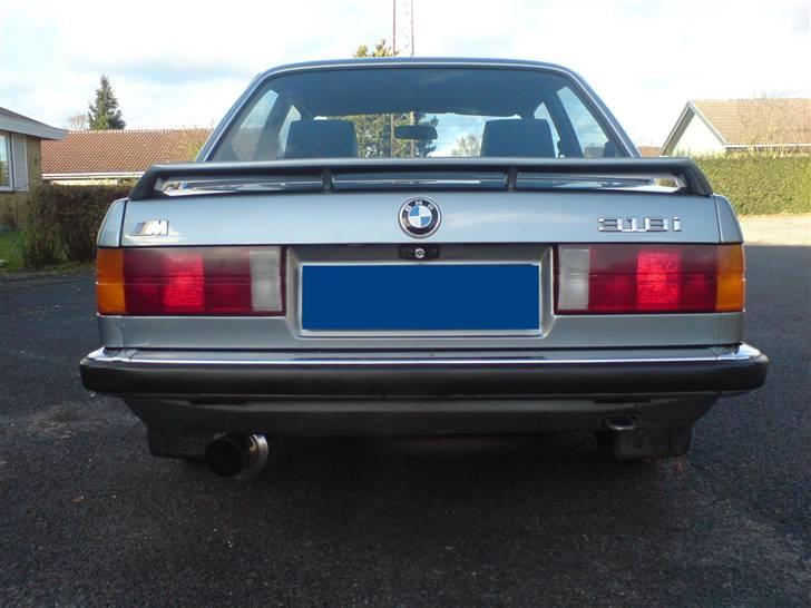 BMW E30 318i !!!solgt!!! billede 3
