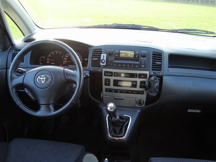 Toyota Corolla Verso Combivan billede 11