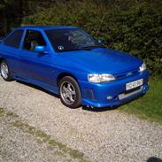 Ford escort 1,8 efi 16v