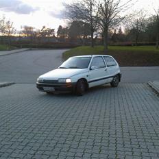 Daihatsu Charade g 102 de-tomatso