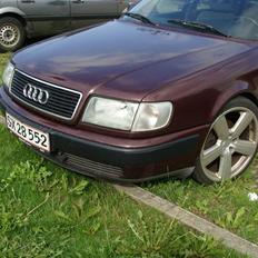 Audi 100 2.8E   (SOLGT)