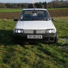 Peugeot 205 1,1  (solgt)