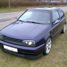 VW Golf 3 1.8 - Solgt -