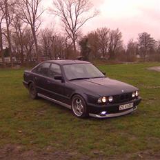 BMW e34 525i død