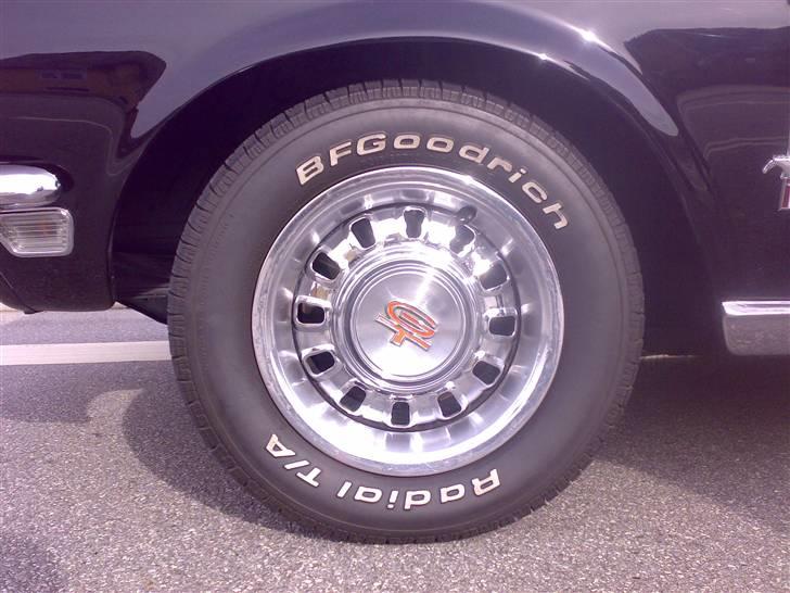 Ford Mustang Fastback  SOLGT - Her er de gamle, meget flotte, men ikke så rå. billede 2