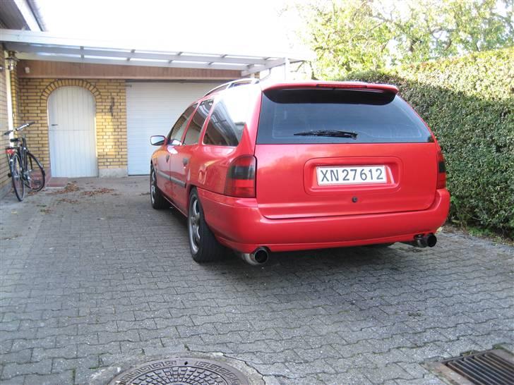 Ford Mondeo 2,5 V6 Solgt - Sidste dag jeg havde bilen. billede 14