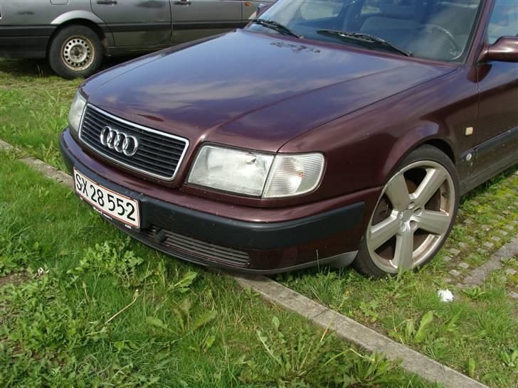 Audi 100 2.8E   (SOLGT) billede 2