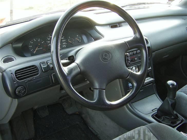 Mazda 626 2.5 V6 - Regulær kabine, uden huller fejl/mangler. billede 15