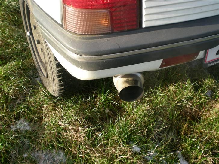 Peugeot 205 1,1  (solgt) billede 7