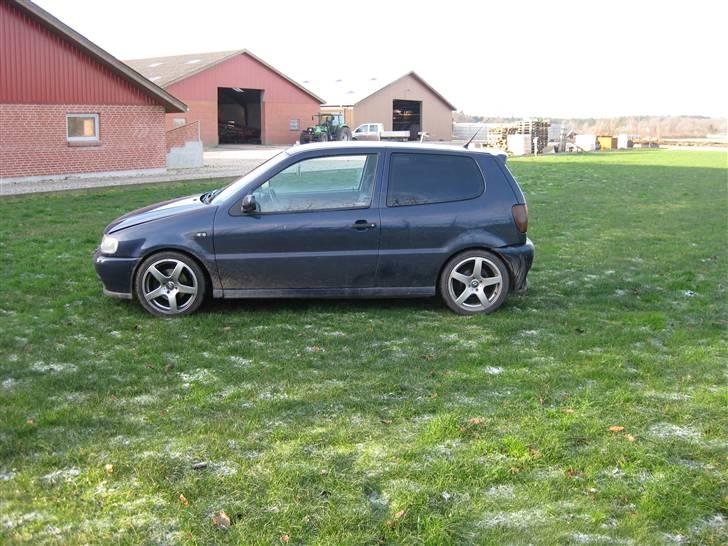 VW Polo 1,4 16v SOLGT billede 1