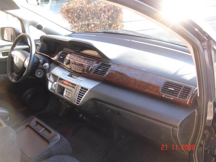 Honda FR-V 2,2 I CTDI Executiv billede 9