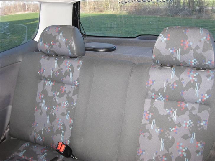 VW Polo 1,4 16v SOLGT billede 12