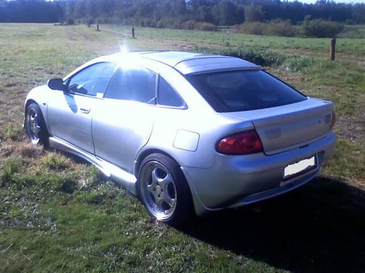 Mazda 323f BA Solgt billede 4