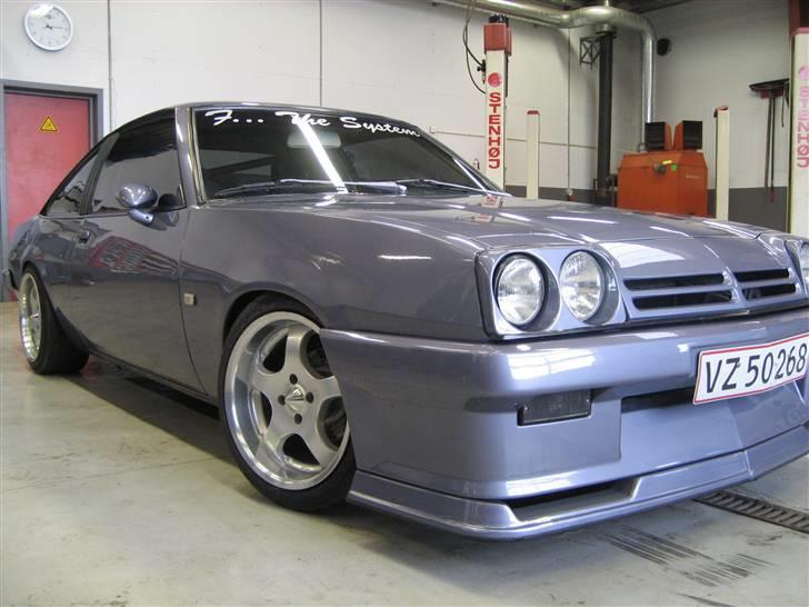 Opel Manta B2000 -Solgt- billede 6