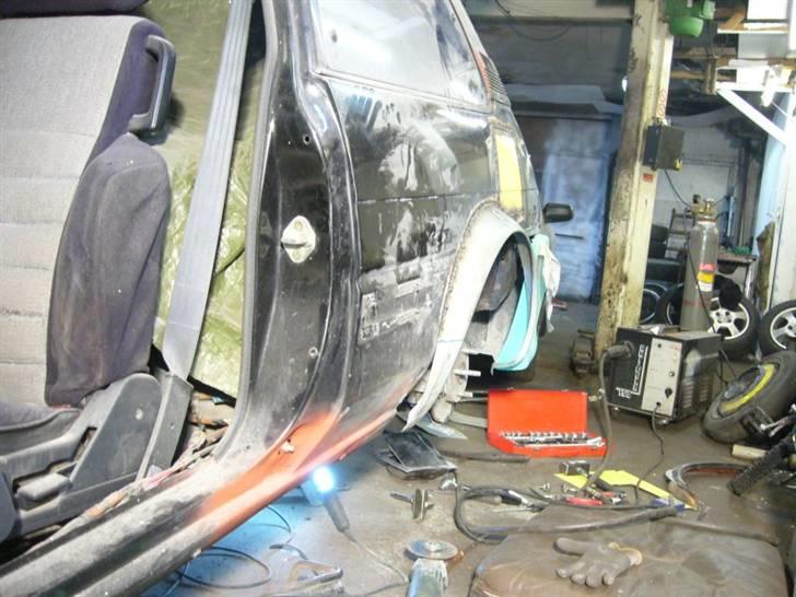 Toyota Corolla GT (Solgt) - Så kom der sku en bred bagskæm på :o) billede 16