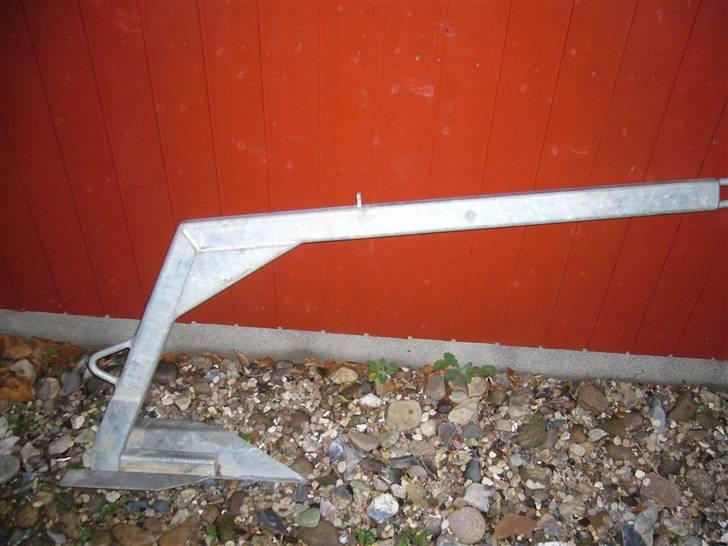 Land Rover Defender  - Scorpion anker så jeg selv kan trække bilen på fast grund igen. billede 6