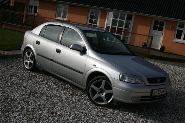 Opel Astra 16V billede 16