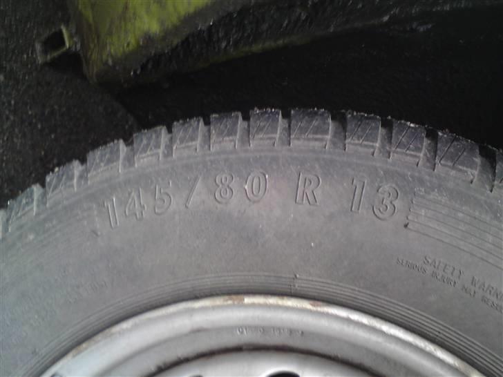 Fiat 127 mk1 - mine kæmpe dæk. hehe billede 4