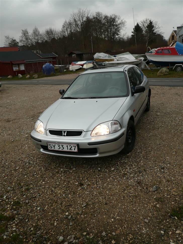 Honda Civic 1,5 V-tec billede 5