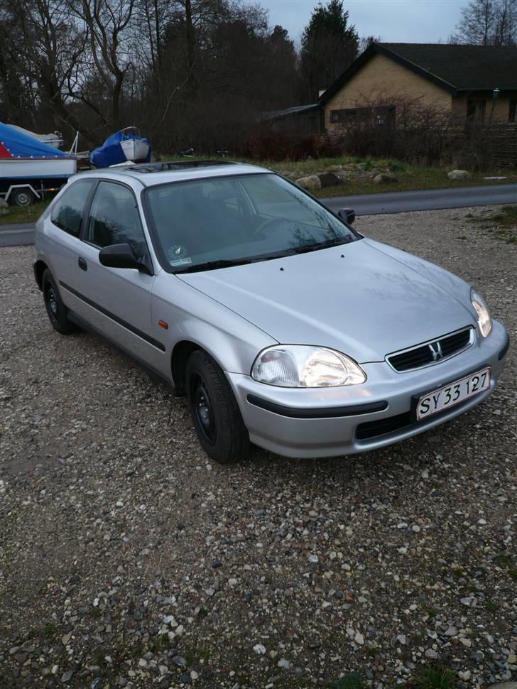 Honda Civic 1,5 V-tec billede 9