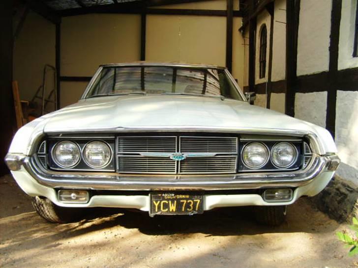 Ford Thunderbird Landau billede 2