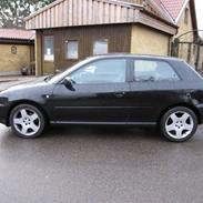 Audi A3 1.8 T - solgt ;(