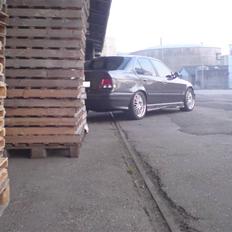 BMW e36 325i  nu 330ci