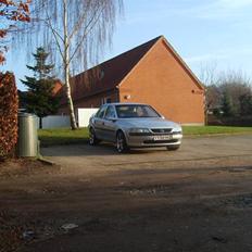 Opel Vectra b 1.6 16 V Solgt