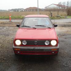 VW Golf 2 1,8 SÆLGES I DELE!