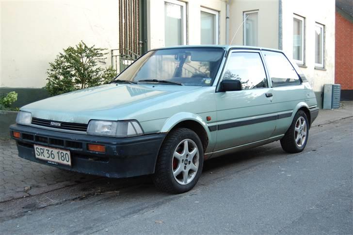 Toyota Corolla 1,3  *SKROTTET* - Speddometeret  billede 2