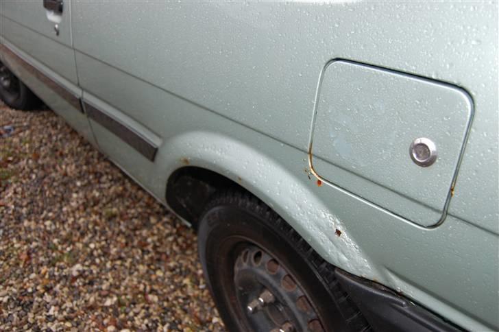 Toyota Corolla 1,3  *SKROTTET* - Rust på bilen...! billede 16