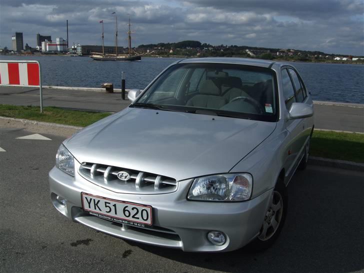 Hyundai Accent 1.5 GLS (solgt) - Hyundai Accent 1.5 GLS Aircon billede 1