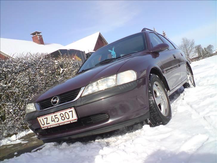 Opel Vectra B 2,0 16V - Velkommen til :D billede 1