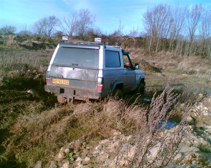 Nissan patrol 2,8 solgt billede 2