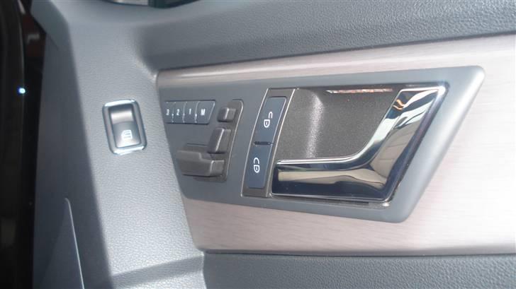 Mercedes Benz GLK 320 4MATIC - memo seats til passager billede 11