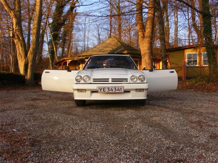 Opel Manta B 1800i GT (Byttet) billede 9