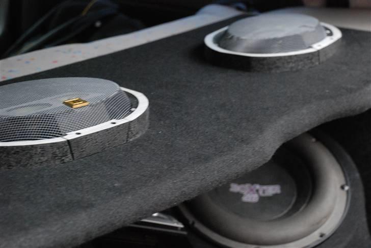 VW Polo 6n TILSALG  - Hjemmelavet Hattehylde. billede 6