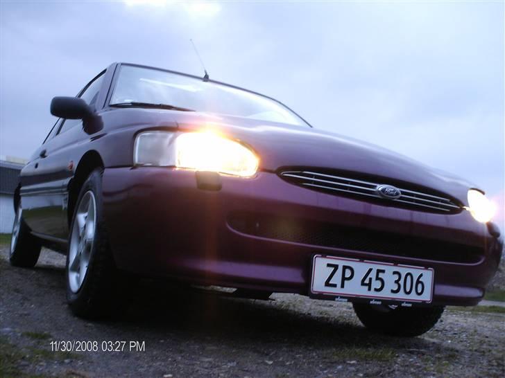 Ford Escort - Allmighty Ford... billede 2