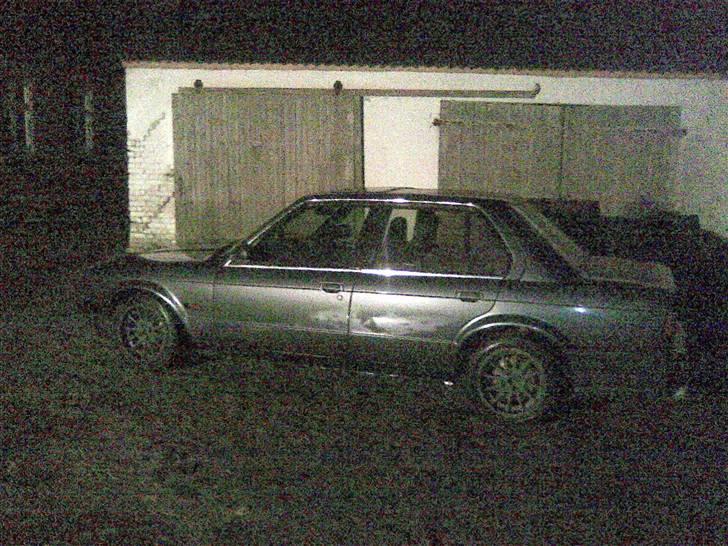BMW e30 318I. byttet  - lige kommet hjem med den.. første billede billede 5