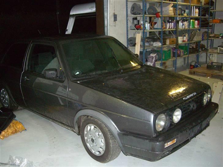 VW Golf 1,6 TD Solgt - Fra en anden vinkel af:D billede 4