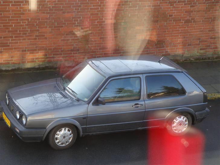 VW Golf 1,6 TD Solgt - Og så lige et billed oppe fra:D billede 7