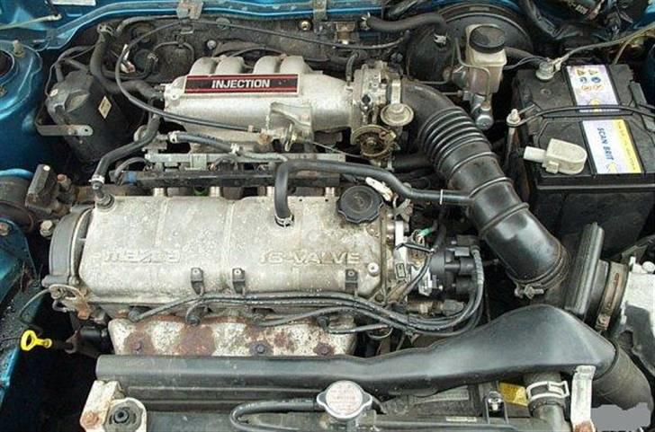 Mazda 323 Sedan 4 dørs billede 5