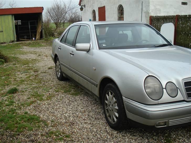 Mercedes Benz (Byttet til svindler) billede 2